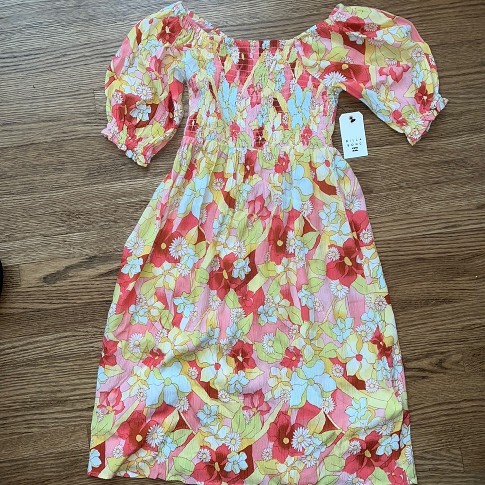 Billabong Dress NWT